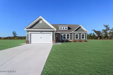 102 Apple Ct, Elizabeth City, NC 27909