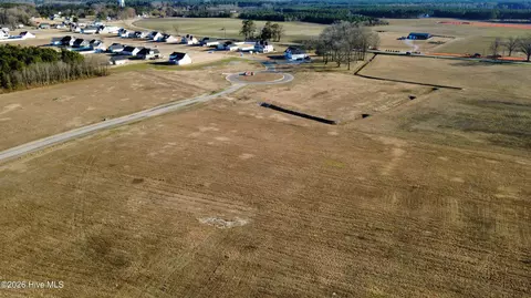 2066 Harris Ridge Rd, Winterville, NC 28590