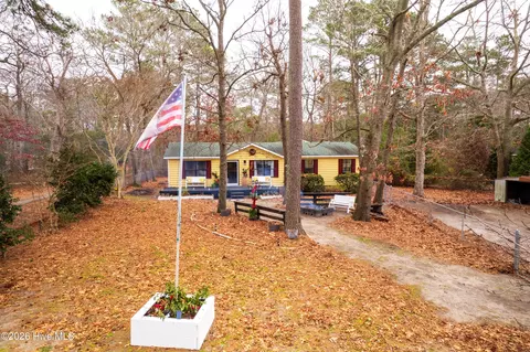 559 Grandy Rd, Grandy, NC 27939