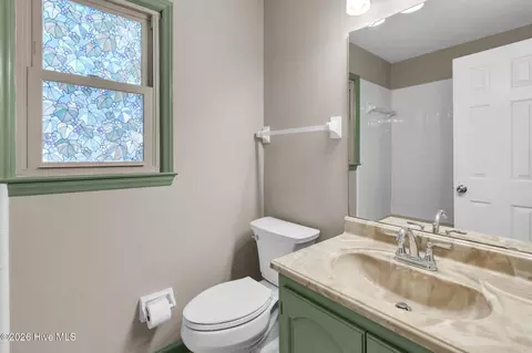 Bath - 170 Adams Cir, Pinehurst, NC 28374 photo 2 of 3