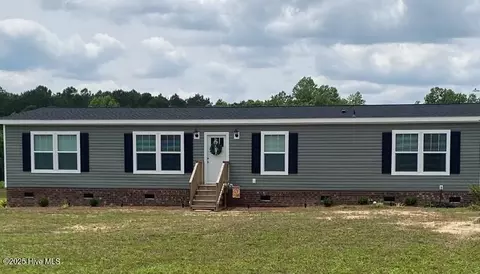 1704 Harrelsonville Rd, Whiteville, NC 28472