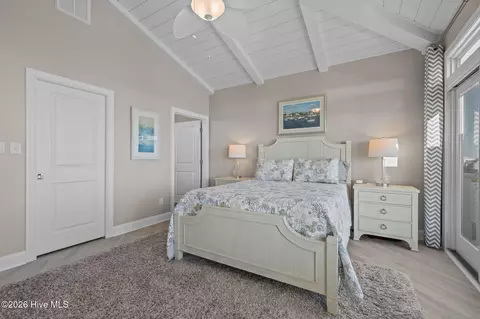 102 E Summer Pl, Emerald Isle, NC 28594 photo 27