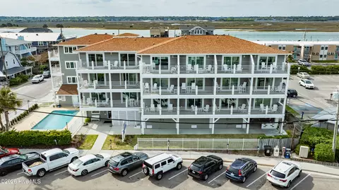 15 Nathan St UNIT 104, Wrightsville Beach, NC 28480
