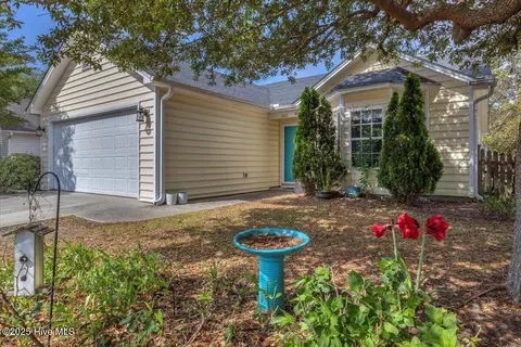 6604 Stoddard Rd, Wilmington, NC 28412