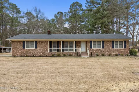 2965 Terrapin Track Rd, Washington, NC 27889
