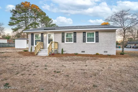206 N Lumber St, Nashville, NC 27856