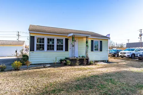 500 Beacham Ln, Jacksonville, NC 28540