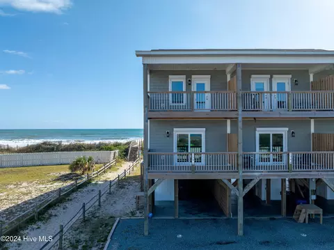 1796 New River Inlet Rd, North Topsail Beach, NC 28460