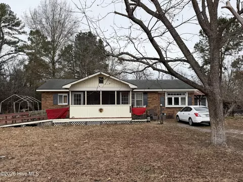 1436 Peter Cromartie Rd, Garland, NC 28441