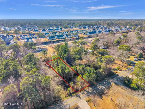 552 Lea Dr, Hampstead, NC 28443 photo 5