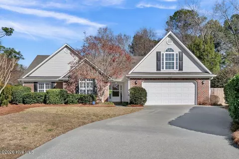 6422 Serena Ct, Wilmington, NC 28411