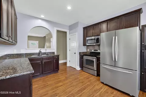 Kitchen - 1727 Sloop Point Loop Rd, Hampstead, NC 28443 photo 1 of 3