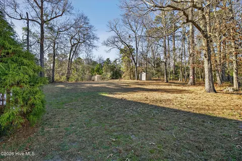 Exterior - 1727 Sloop Point Loop Rd, Hampstead, NC 28443 photo 3 of 9