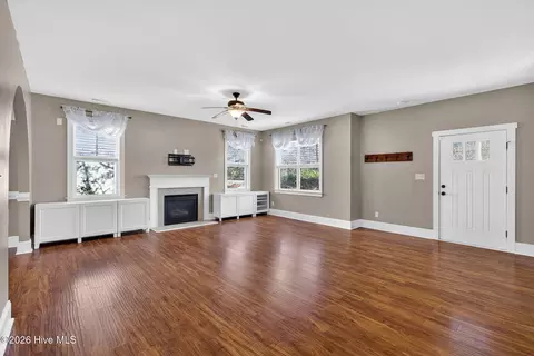 Living - 1727 Sloop Point Loop Rd, Hampstead, NC 28443 photo 2 of 5