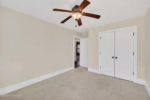 Bedroom - 1727 Sloop Point Loop Rd, Hampstead, NC 28443 photo 9 of 11