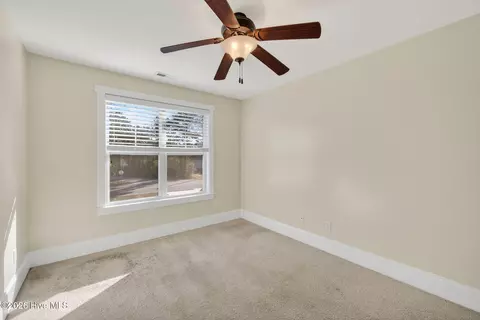 Bedroom - 1727 Sloop Point Loop Rd, Hampstead, NC 28443 photo 8 of 11