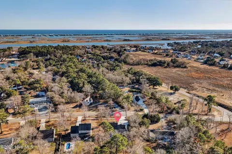 View/Area - 1727 Sloop Point Loop Rd, Hampstead, NC 28443 photo 2 of 9