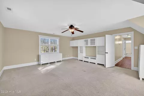 Bedroom - 1727 Sloop Point Loop Rd, Hampstead, NC 28443 photo 2 of 11