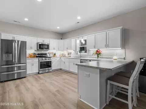 103 Shumard Ct, Jacksonville, NC 28546