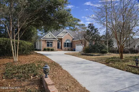 Exterior - 329 Long Leaf Dr, Hampstead, NC 28443 photo 1 of 4