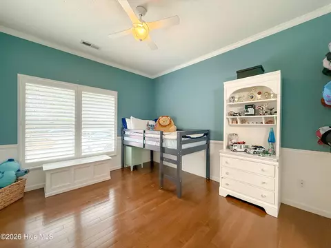 Bedroom - 329 Long Leaf Dr, Hampstead, NC 28443 photo 6 of 8
