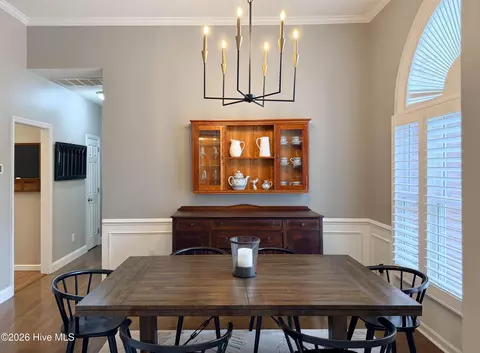 Dining - 329 Long Leaf Dr, Hampstead, NC 28443 photo 1 of 6
