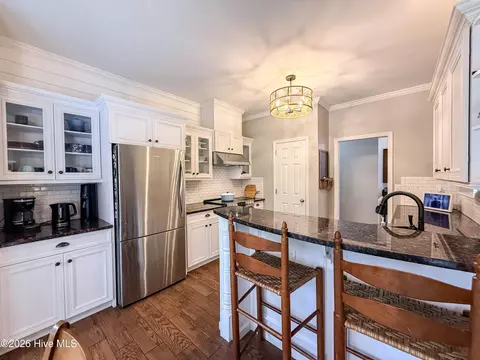 Kitchen - 329 Long Leaf Dr, Hampstead, NC 28443 photo 4 of 13