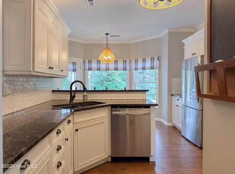Kitchen - 329 Long Leaf Dr, Hampstead, NC 28443 photo 1 of 13