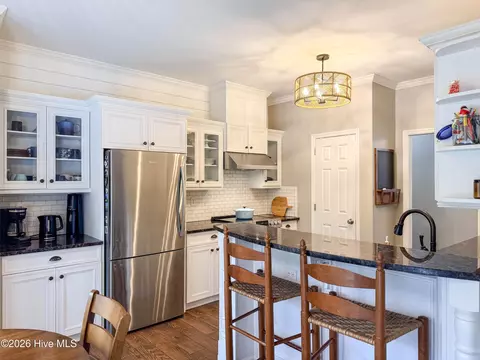 Kitchen - 329 Long Leaf Dr, Hampstead, NC 28443 photo 3 of 13