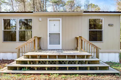 1003 Old Mill Rd, Wallace, NC 28466 photo 2