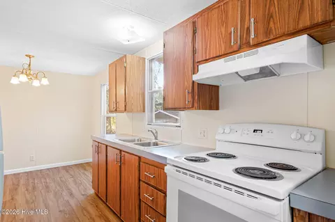 1003 Old Mill Rd, Wallace, NC 28466 photo 9