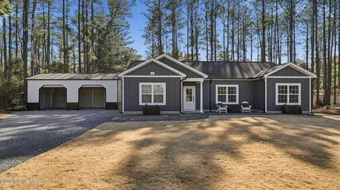 440 Edgewood Terrace Dr, West End, NC 27376