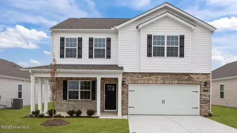 1504 Green Ridge Dr, Winterville, NC 28590