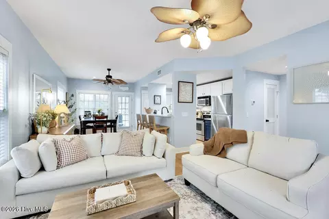 2310 Wrightsville Ave #112, Wilmington, NC 28403