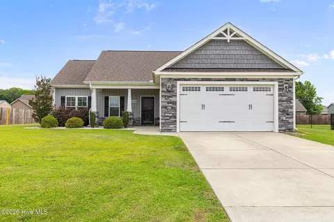 106 Hidden Maple Ct, Goldsboro, NC 27530