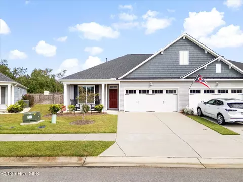 6488 Pinnacle Pt, Winnabow, NC 28479