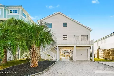 23 Scotland St, Ocean Isle Beach, NC 28469