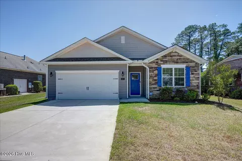 2021 Caracara Dr, New Bern, NC 28560