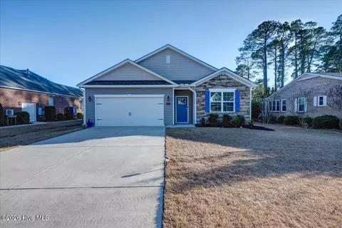 2021 Caracara Dr, New Bern, NC 28560