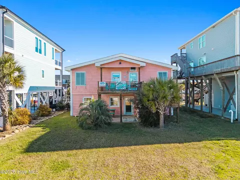128 Charlotte St, Holden Beach, NC 28462