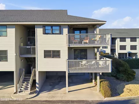 2315 N Lumina Ave UNIT E, Wrightsville Beach, NC 28480