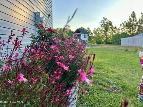 Exterior - 428 Elgin Rd, Hubert, NC 28539 photo 13 of 15