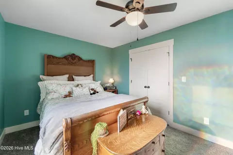 Bedroom - 428 Elgin Rd, Hubert, NC 28539 photo 10 of 12