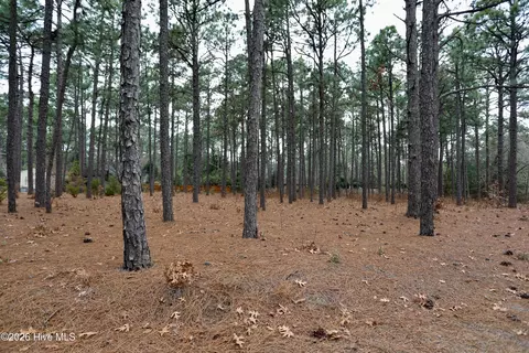 160 Midland Trl, Pinehurst, NC 28374