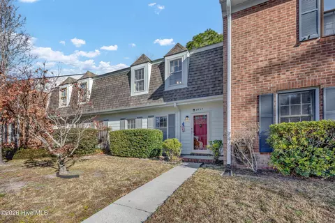 4937 Marlin Ct, Wilmington, NC 28403