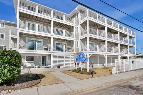 15 Nathan Ave #103, Wrightsville Beach, NC 28480