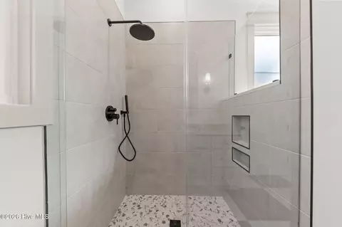 Bath - 315 Longleaf Dr, West End, NC 27376 photo 3 of 7