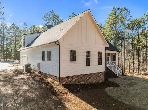 Exterior - 315 Longleaf Dr, West End, NC 27376 photo 4 of 12