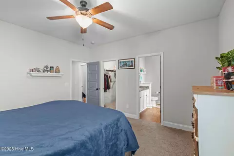 Bedroom - 46 E Cloverfield Ln, Hampstead, NC 28443 photo 6 of 6