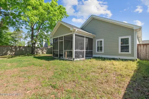 Exterior - 46 E Cloverfield Ln, Hampstead, NC 28443 photo 6 of 13